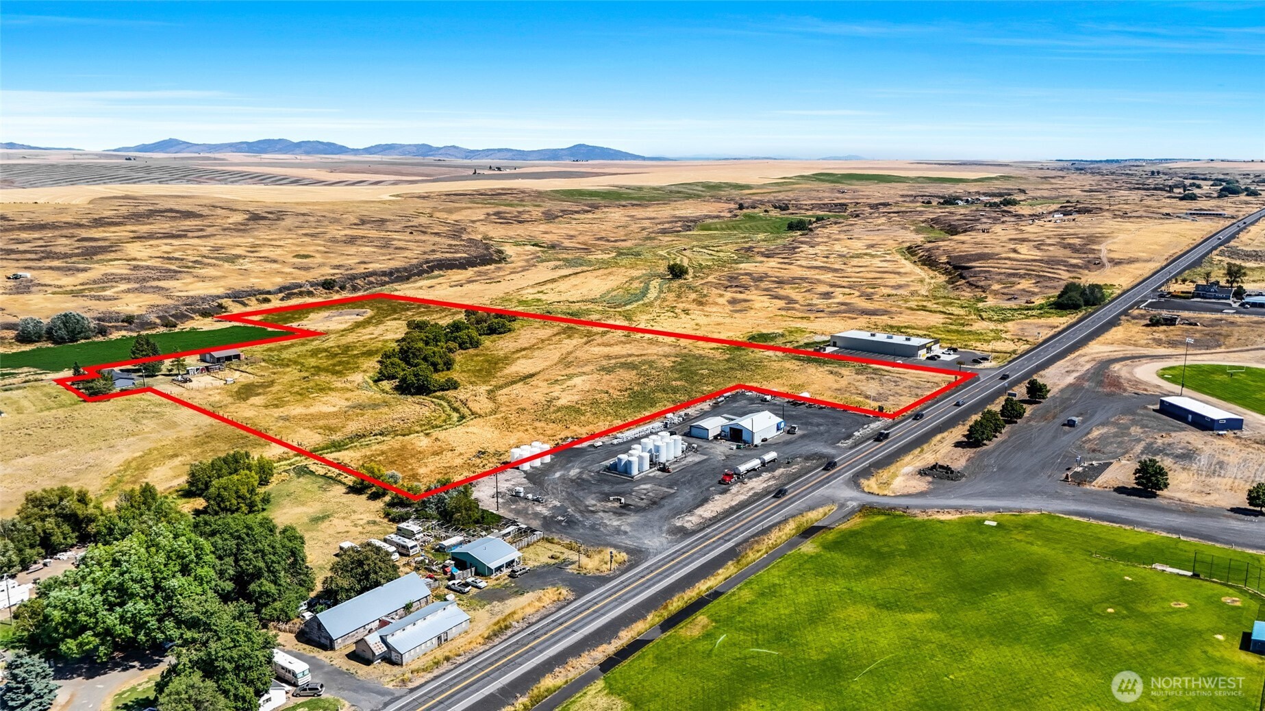 749 NE North Ave , Wilbur, WA 99185