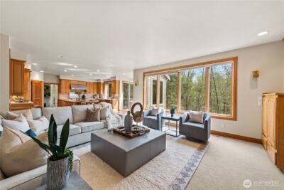 818 Windsor Drive SE, Sammamish, WA 98074 - Photo 13