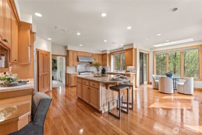 818 Windsor Drive SE, Sammamish, WA 98074 - Photo 15