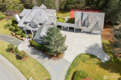 818 Windsor Drive SE, Sammamish, WA 98074 - Photo 3