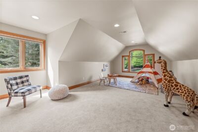 818 Windsor Drive SE, Sammamish, WA 98074 - Photo 29