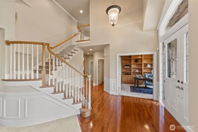 818 Windsor Drive SE, Sammamish, WA 98074 - Photo 8