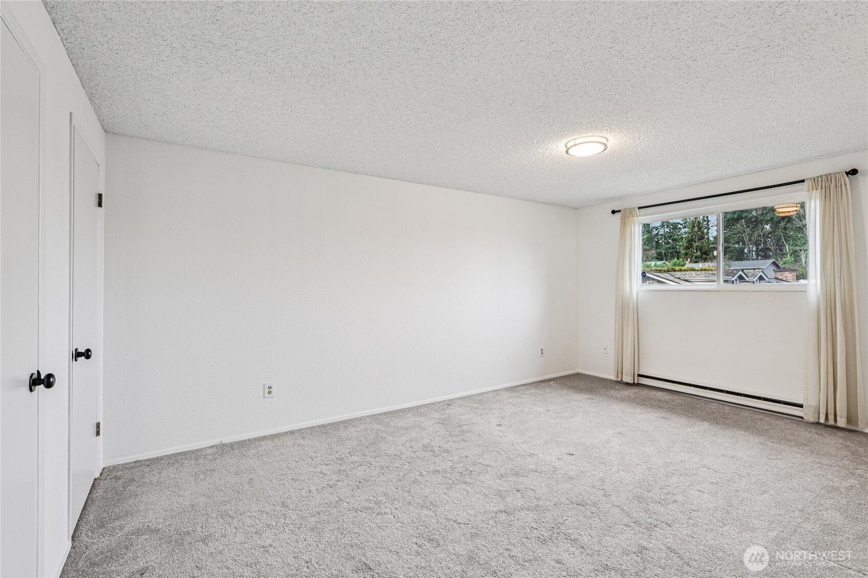 7909 218th Street SW #4, Edmonds, WA 98026