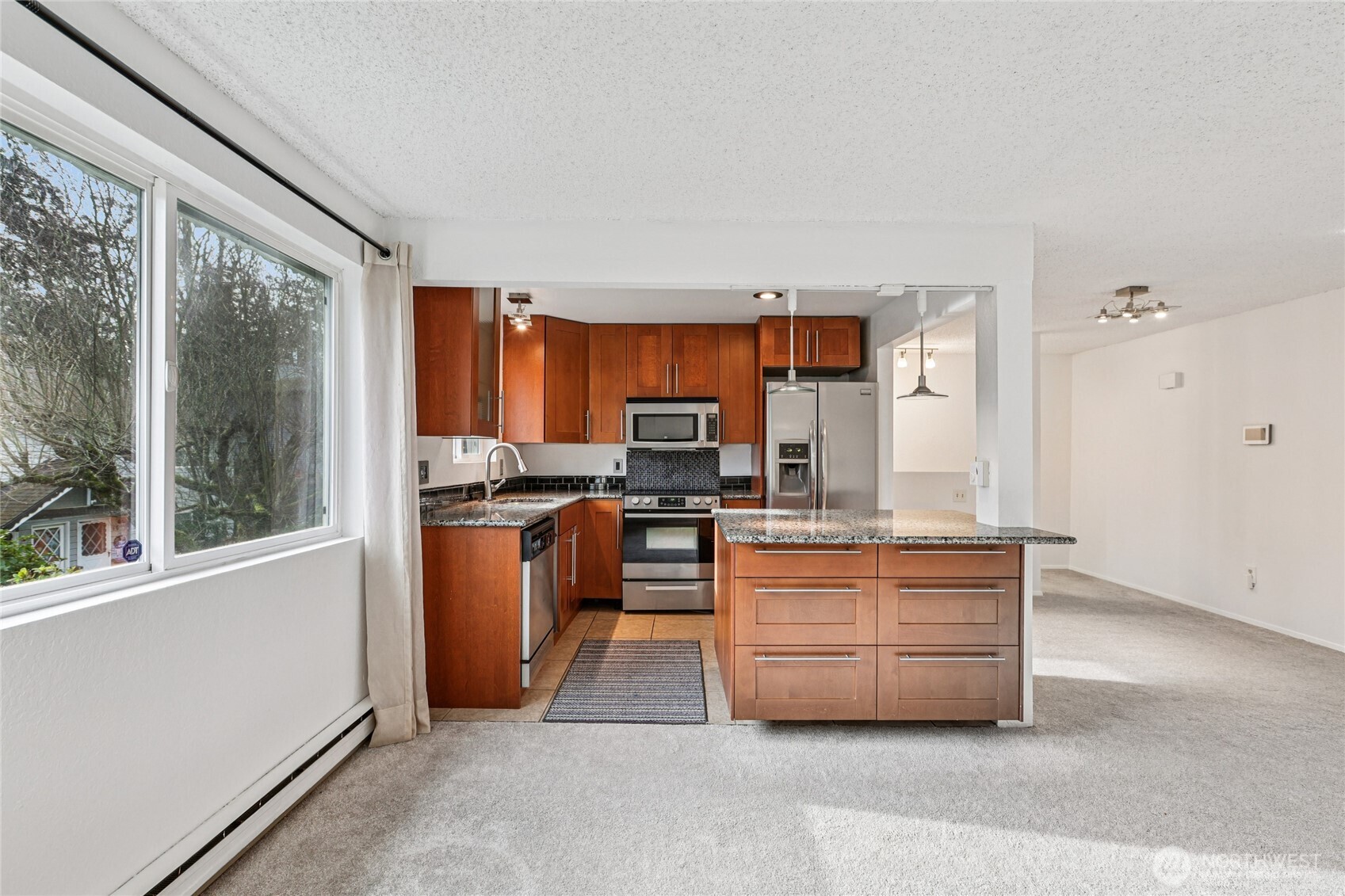 7909 218th Street SW #4, Edmonds, WA 98026