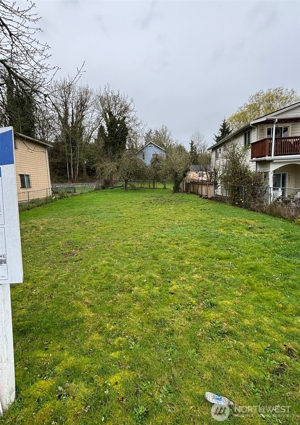 9025 46th Avenue S, Seattle, WA 98118