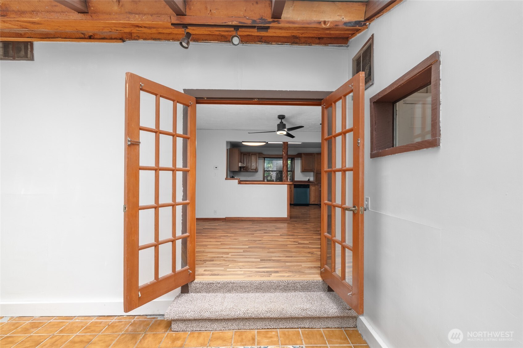 230 E Stavis Road , Shelton, WA 98584