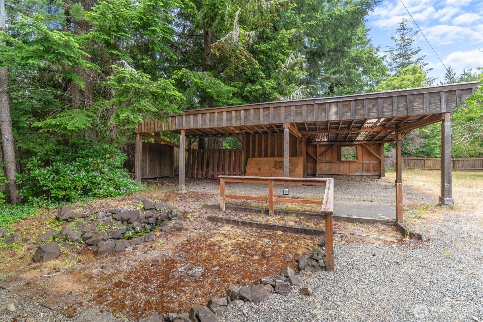 230 E Stavis Road , Shelton, WA 98584