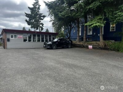 3219 6th Avenue , Tacoma, WA 98406
