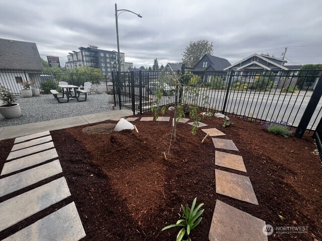 3219 6th Avenue , Tacoma, WA 98406