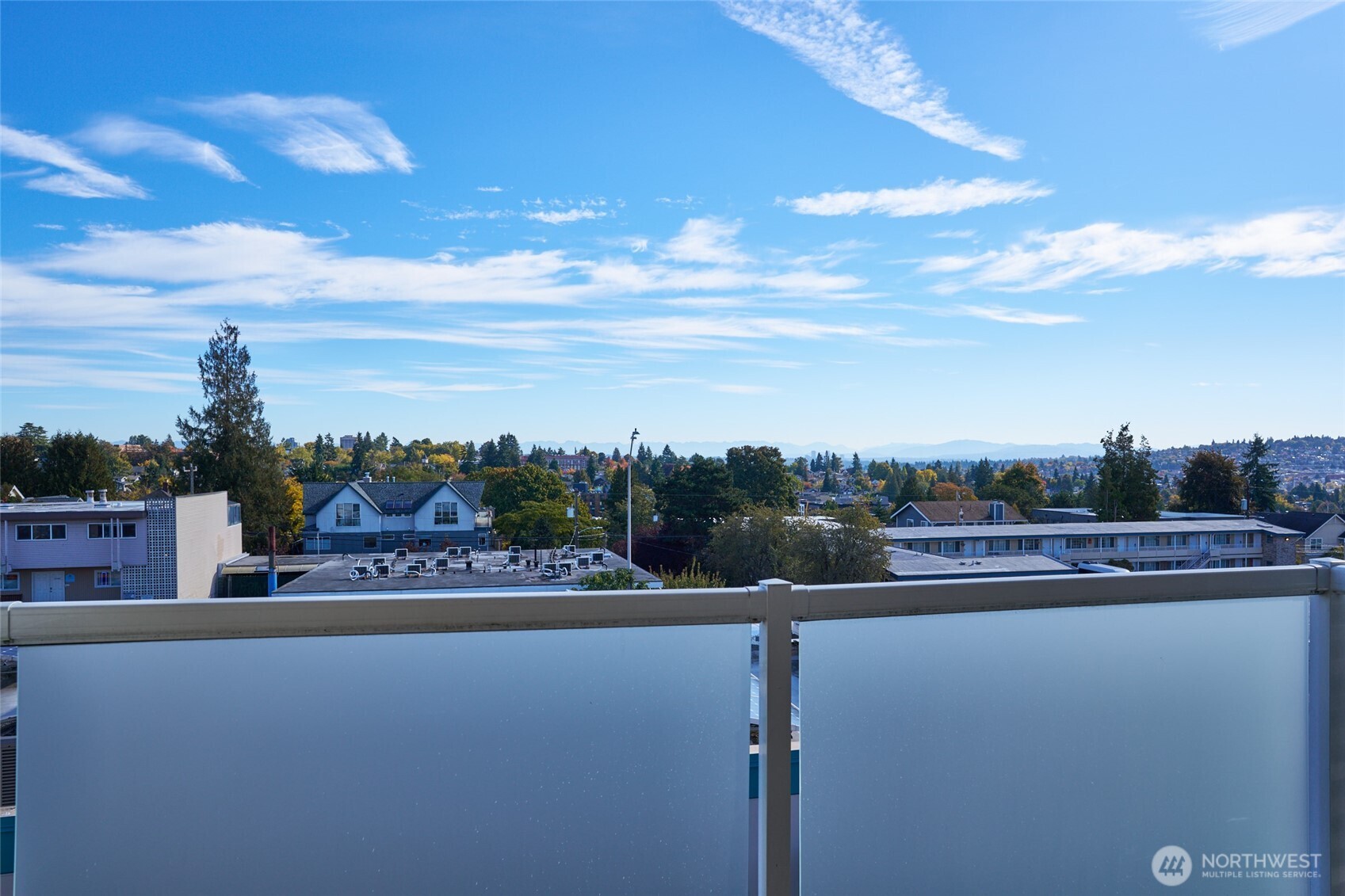 812 N 42nd Street #301, Seattle, WA 98103