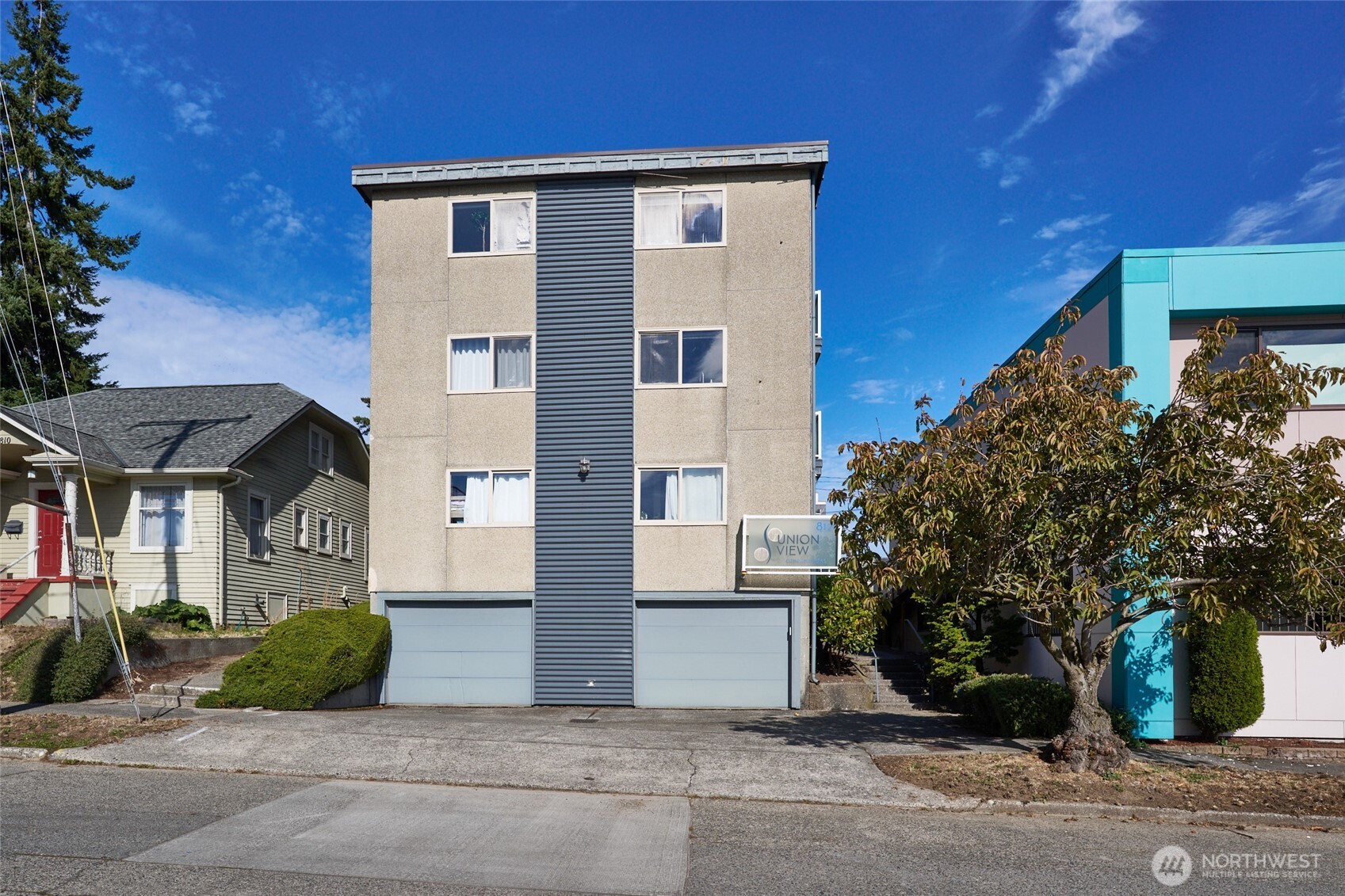 812 N 42nd Street #301, Seattle, WA 98103