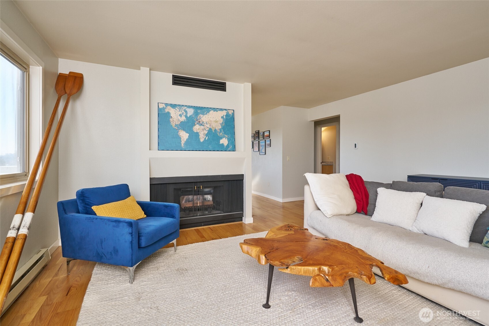 812 N 42nd Street #301, Seattle, WA 98103