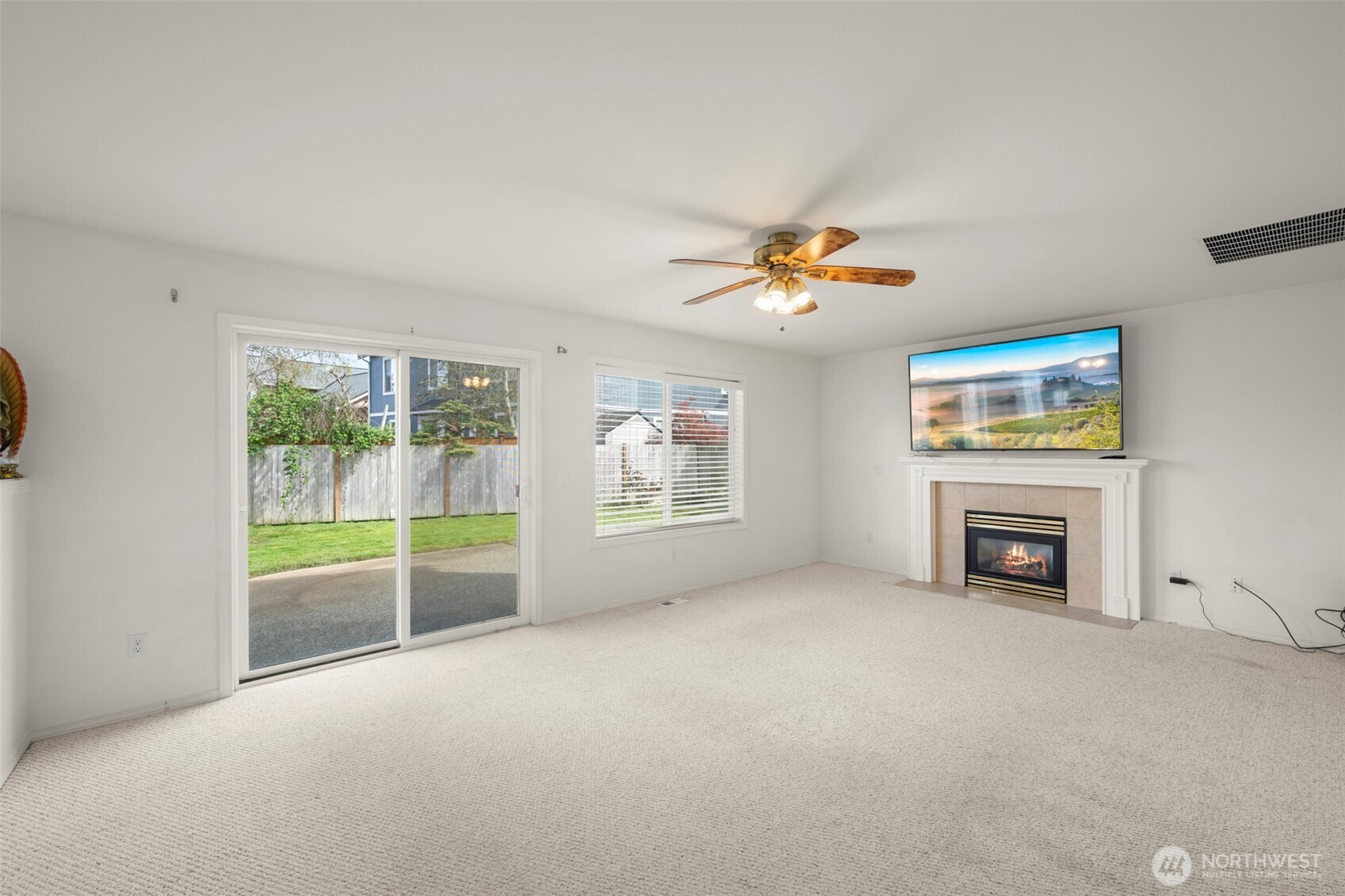 530 Hackmann Street , Buckley, WA 98321