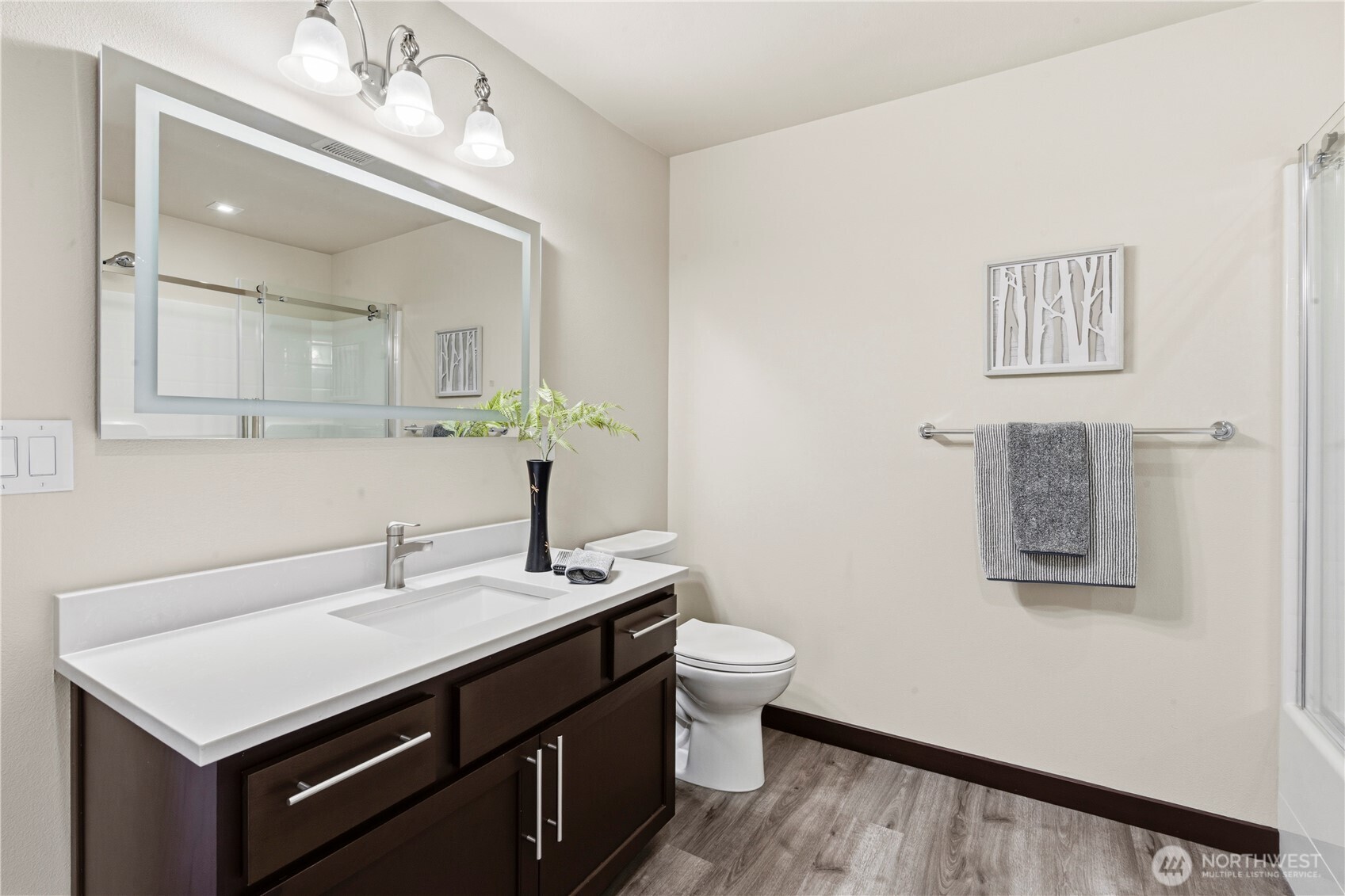 14504 17th Avenue W, Lynnwood, WA 98087