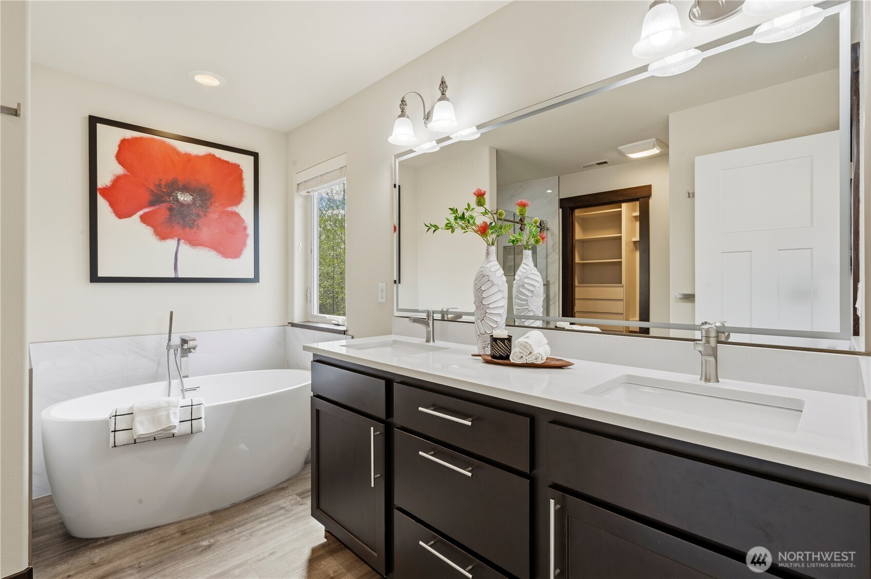 14504 17th Avenue W, Lynnwood, WA 98087