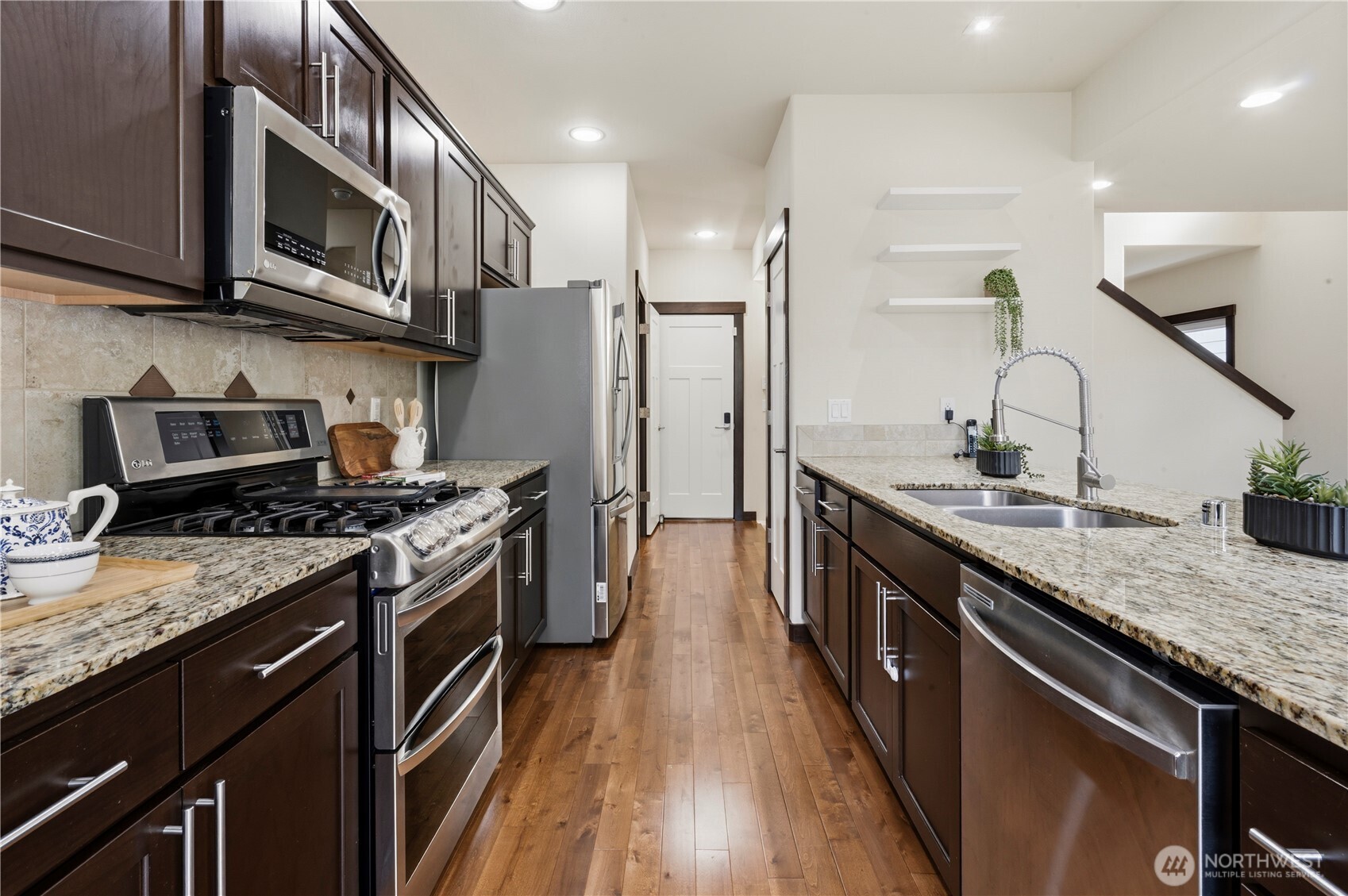 14504 17th Avenue W, Lynnwood, WA 98087