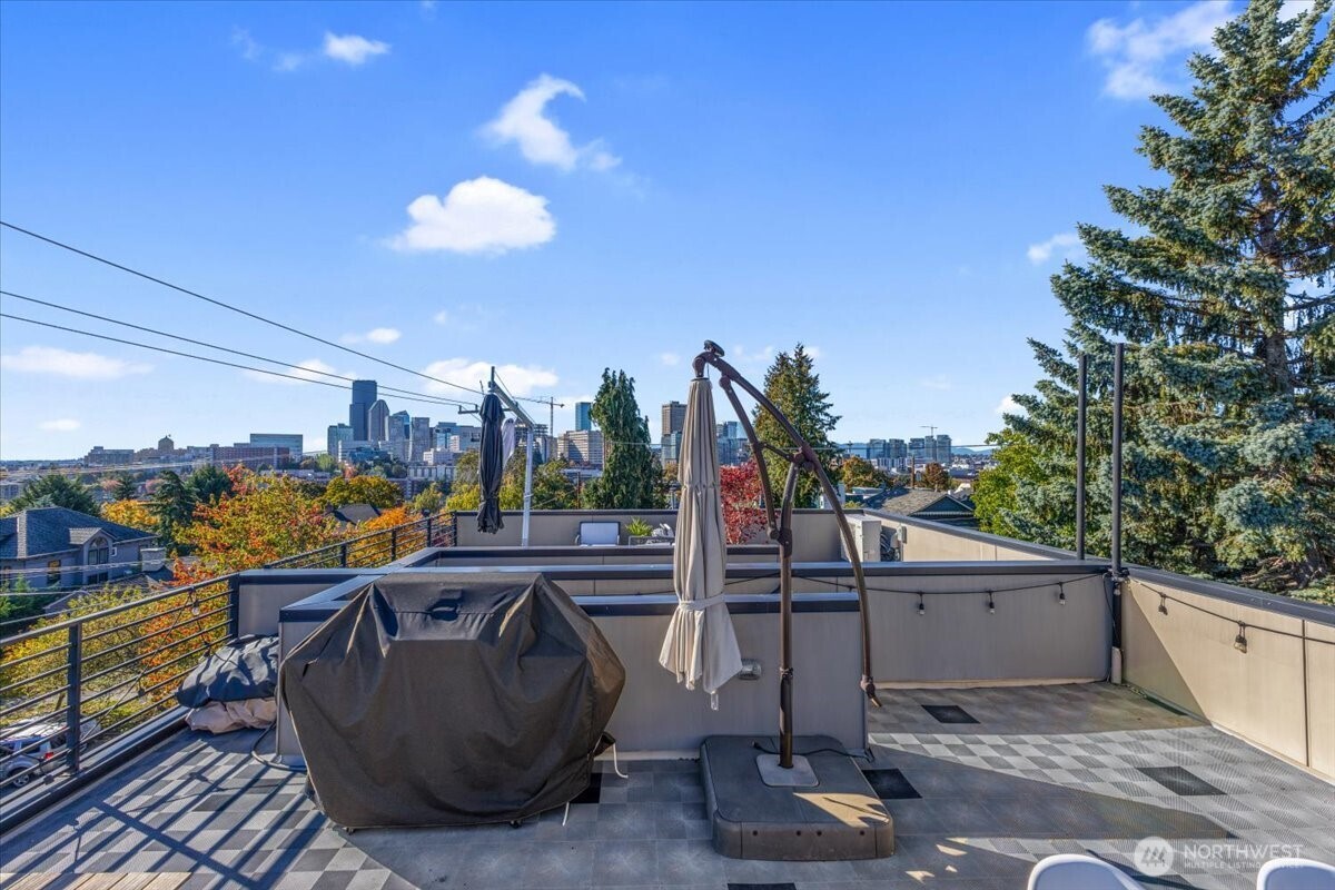 1602 E Marion Street , Seattle, WA 98122