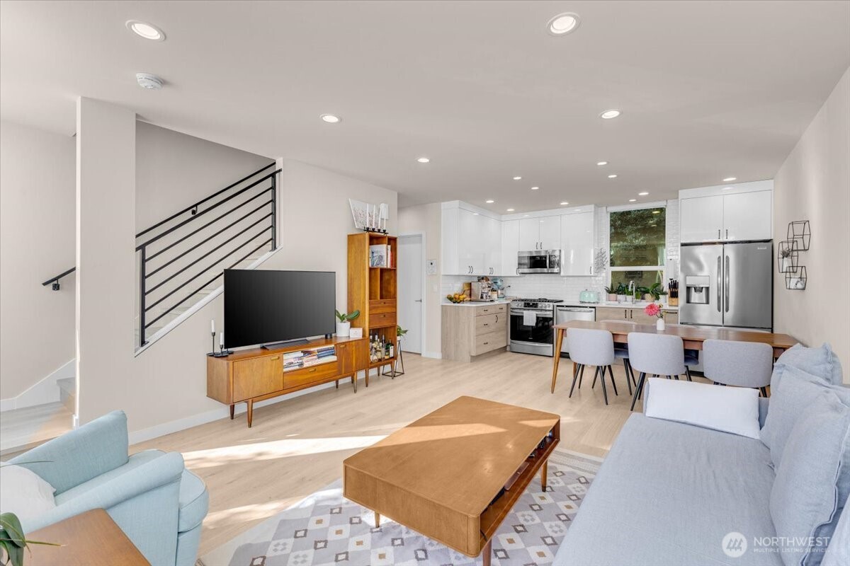 1602 E Marion Street , Seattle, WA 98122