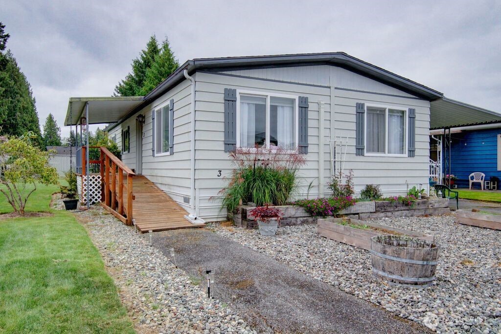 920 Maple Lane #3, Sedro Woolley, WA 98284