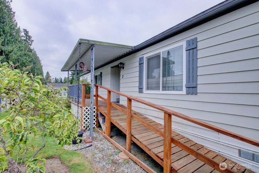 920 Maple Lane #3, Sedro Woolley, WA 98284