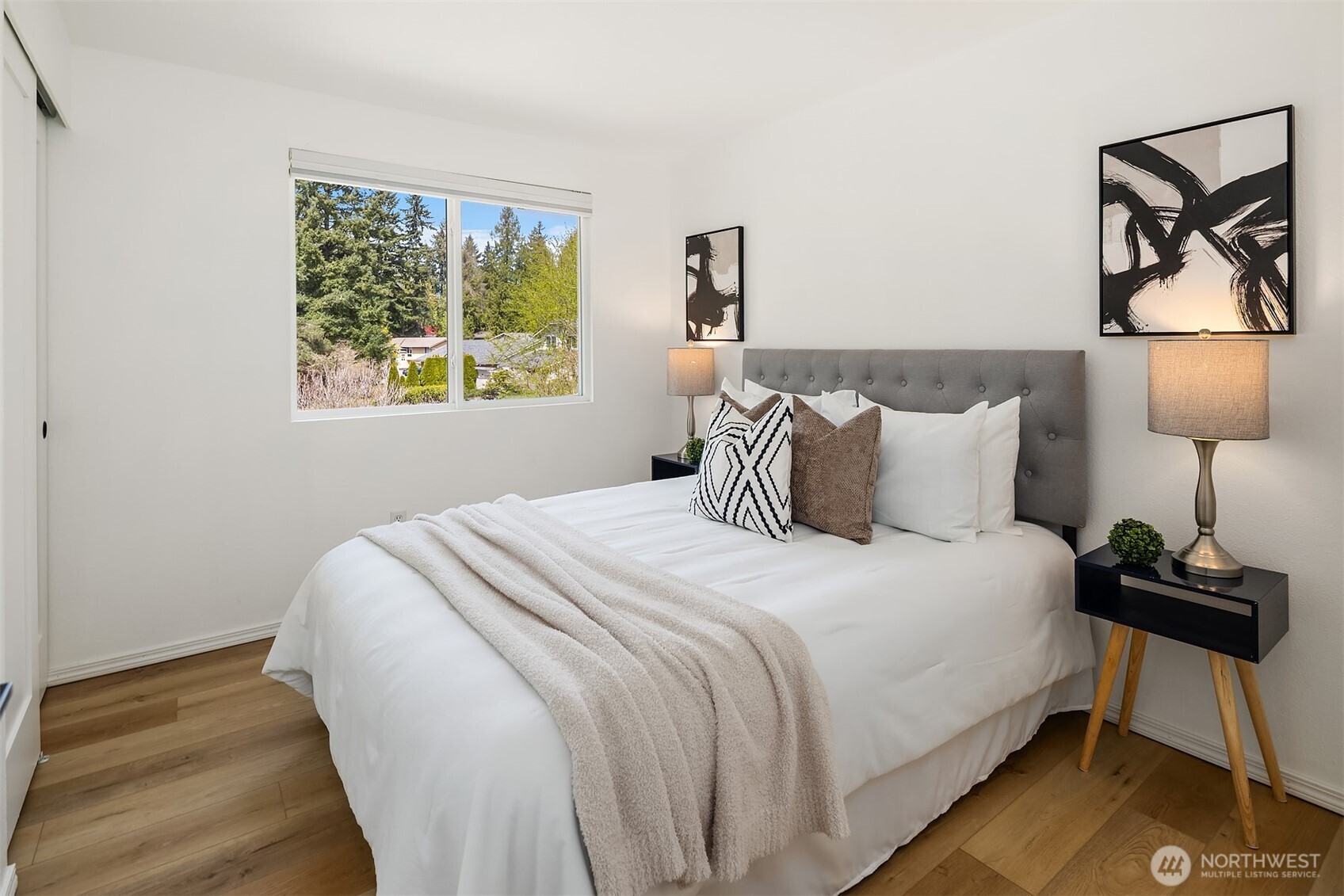 16611 NE 108th Place , Redmond, WA 98052