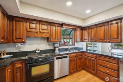 2032 W Dove Avenue , La Center, WA 98629 - Photo 11