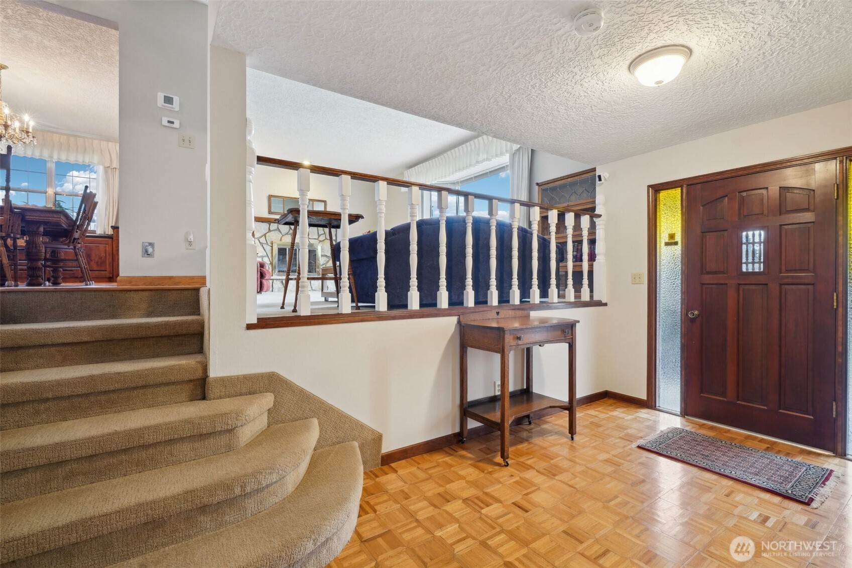 2032 W Dove Avenue , La Center, WA 98629