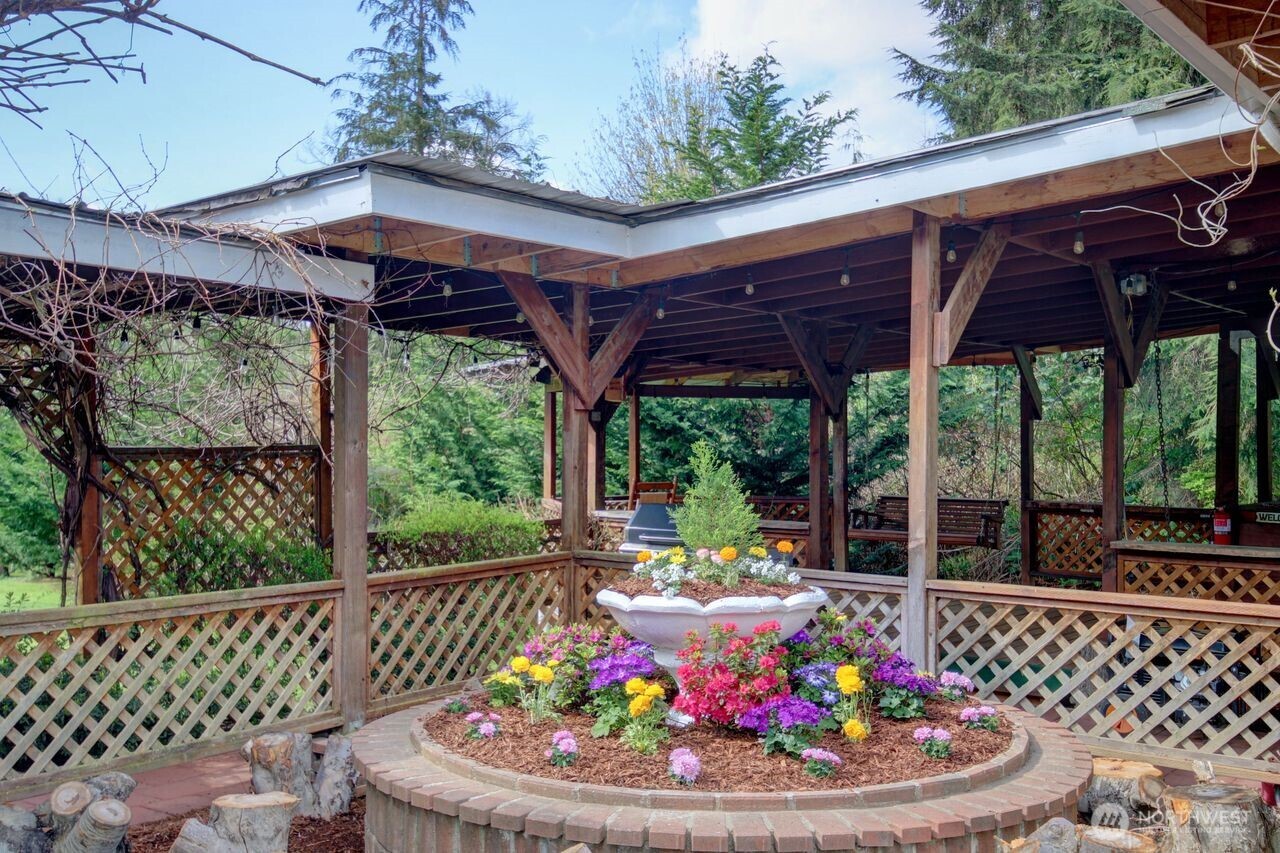 21214 Wildwood Place , Sedro Woolley, WA 98284