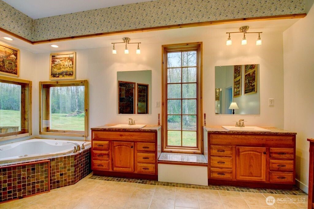 21214 Wildwood Place , Sedro Woolley, WA 98284