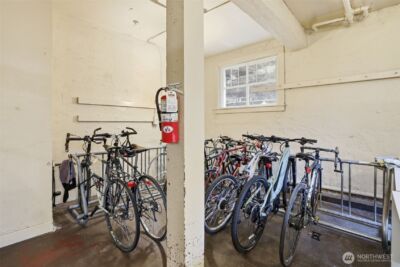 1107 E Denny Way #A5, Seattle, WA 98122 - Photo 26