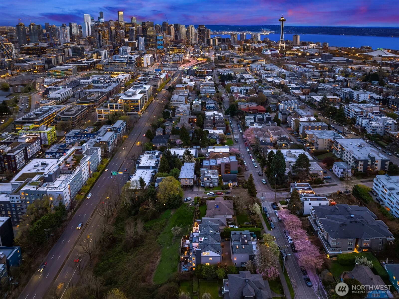 1416 6th Avenue N, Seattle, WA 98109
