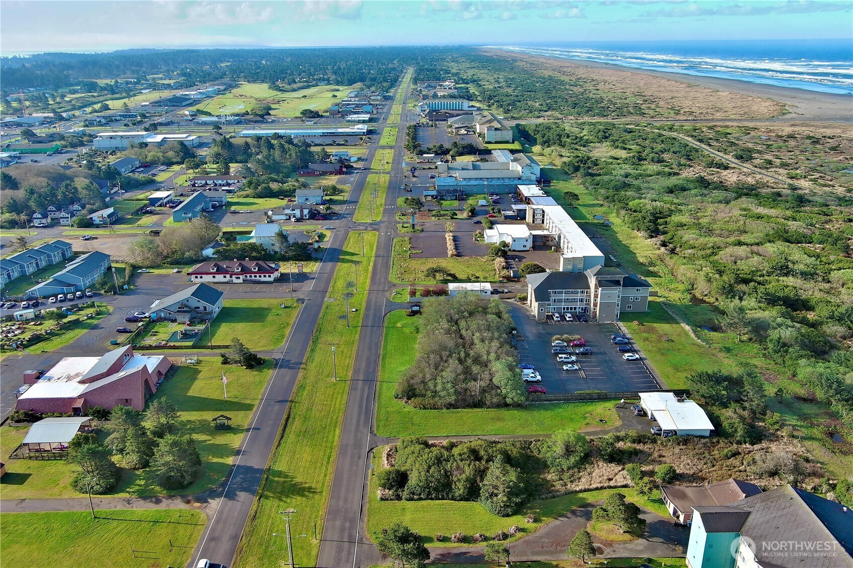 823 Ocean Shores Boulevard NW, Ocean Shores, WA 98569