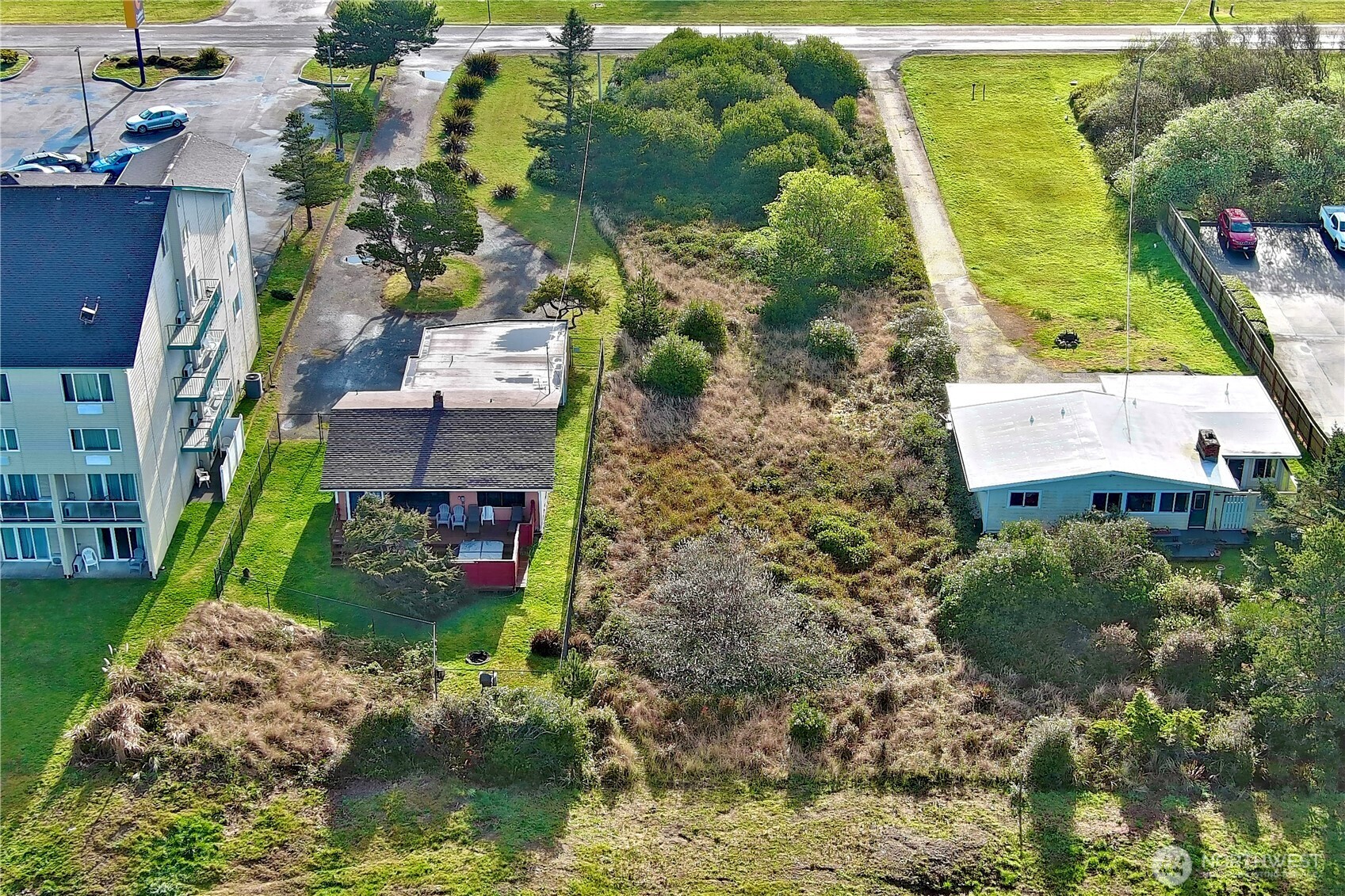 823 Ocean Shores Boulevard NW, Ocean Shores, WA 98569