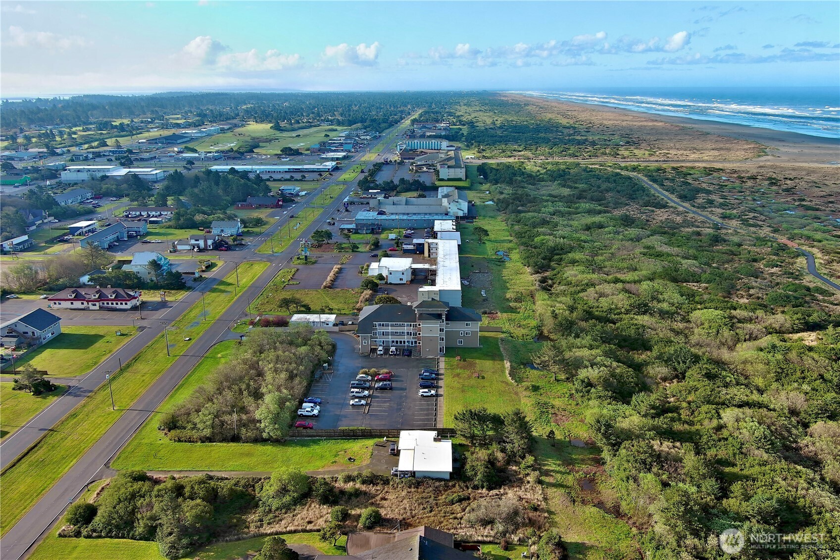 823 Ocean Shores Boulevard NW, Ocean Shores, WA 98569