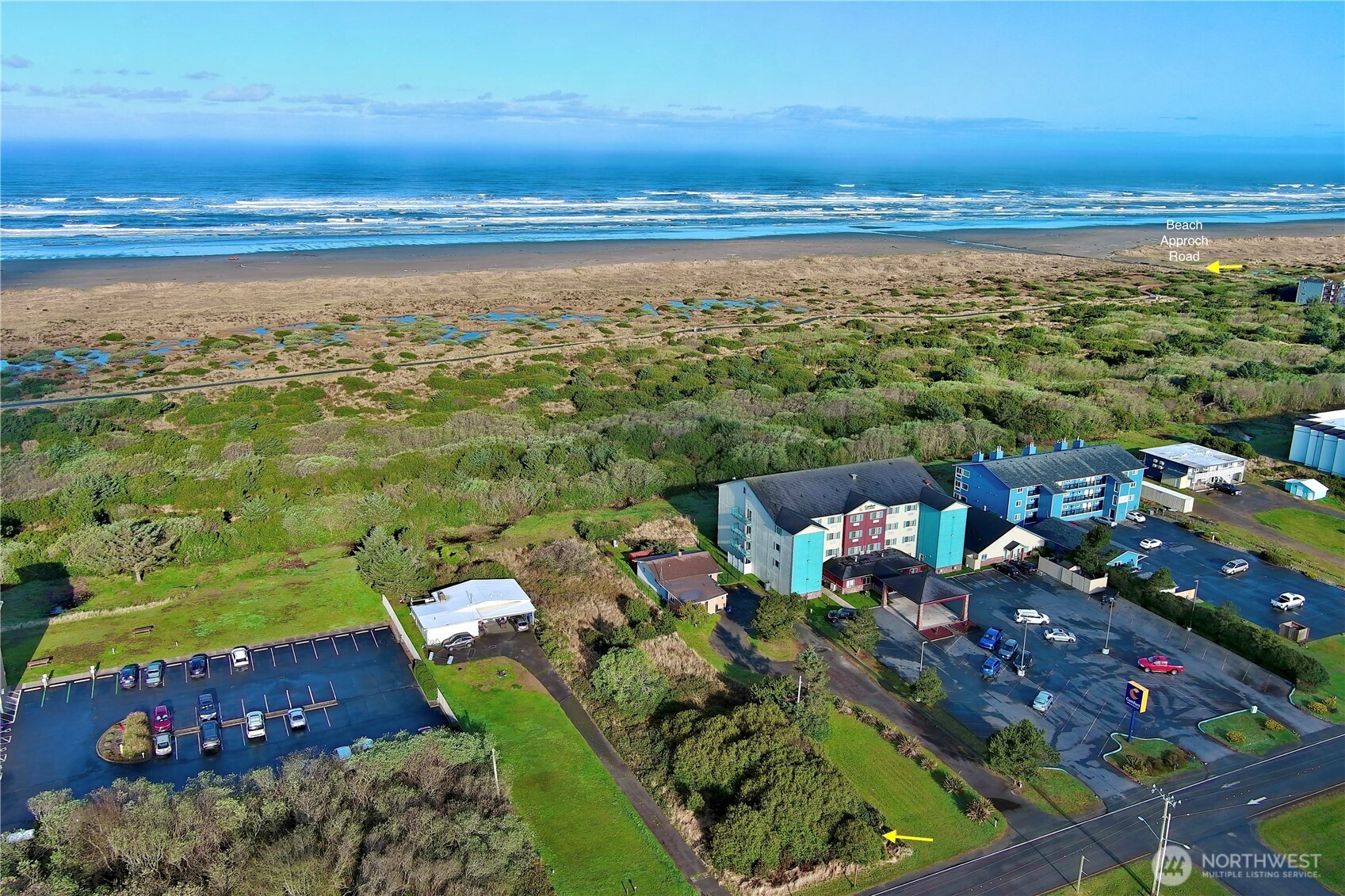 823 Ocean Shores Boulevard NW, Ocean Shores, WA 98569