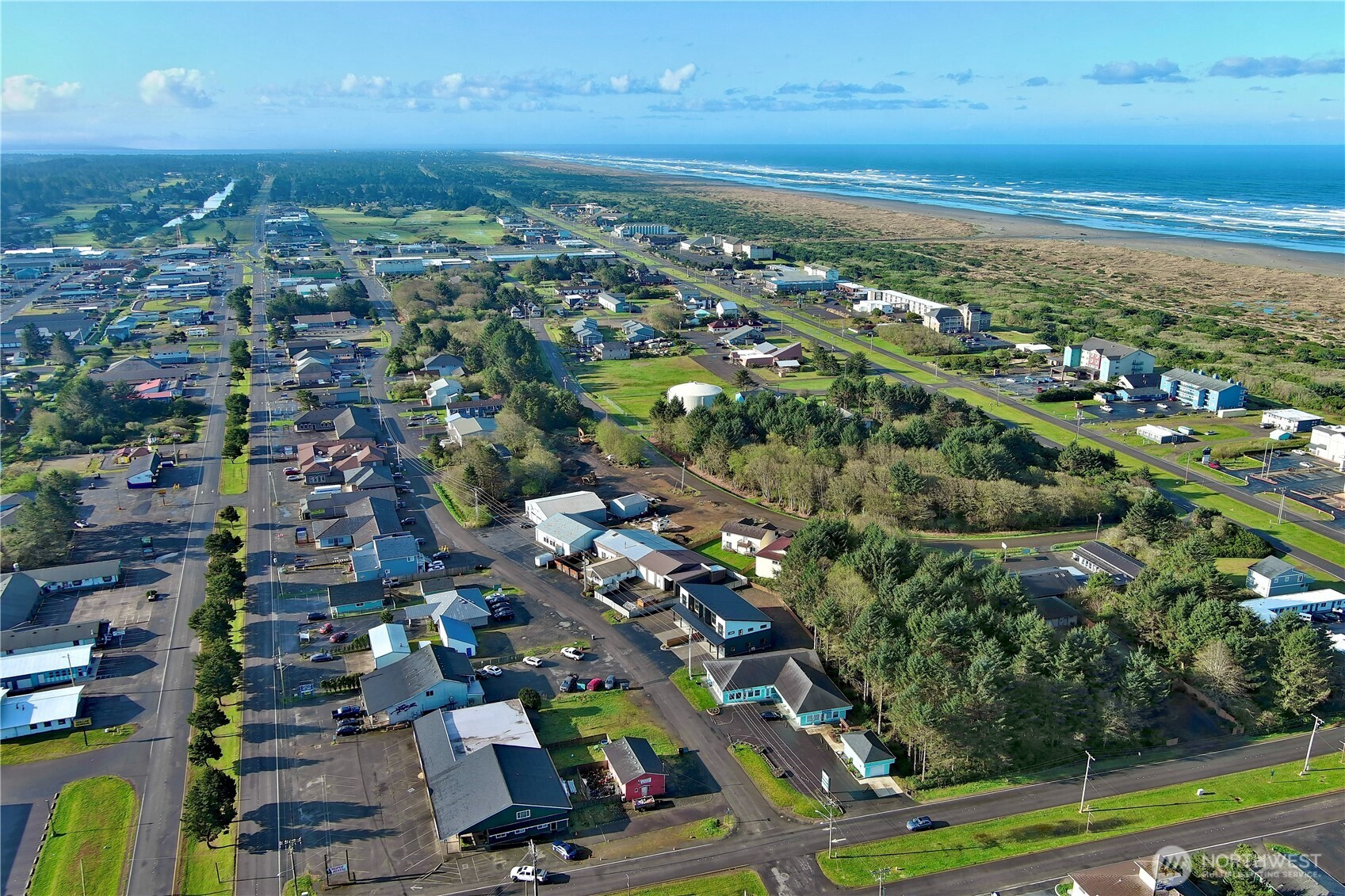 823 Ocean Shores Boulevard NW, Ocean Shores, WA 98569