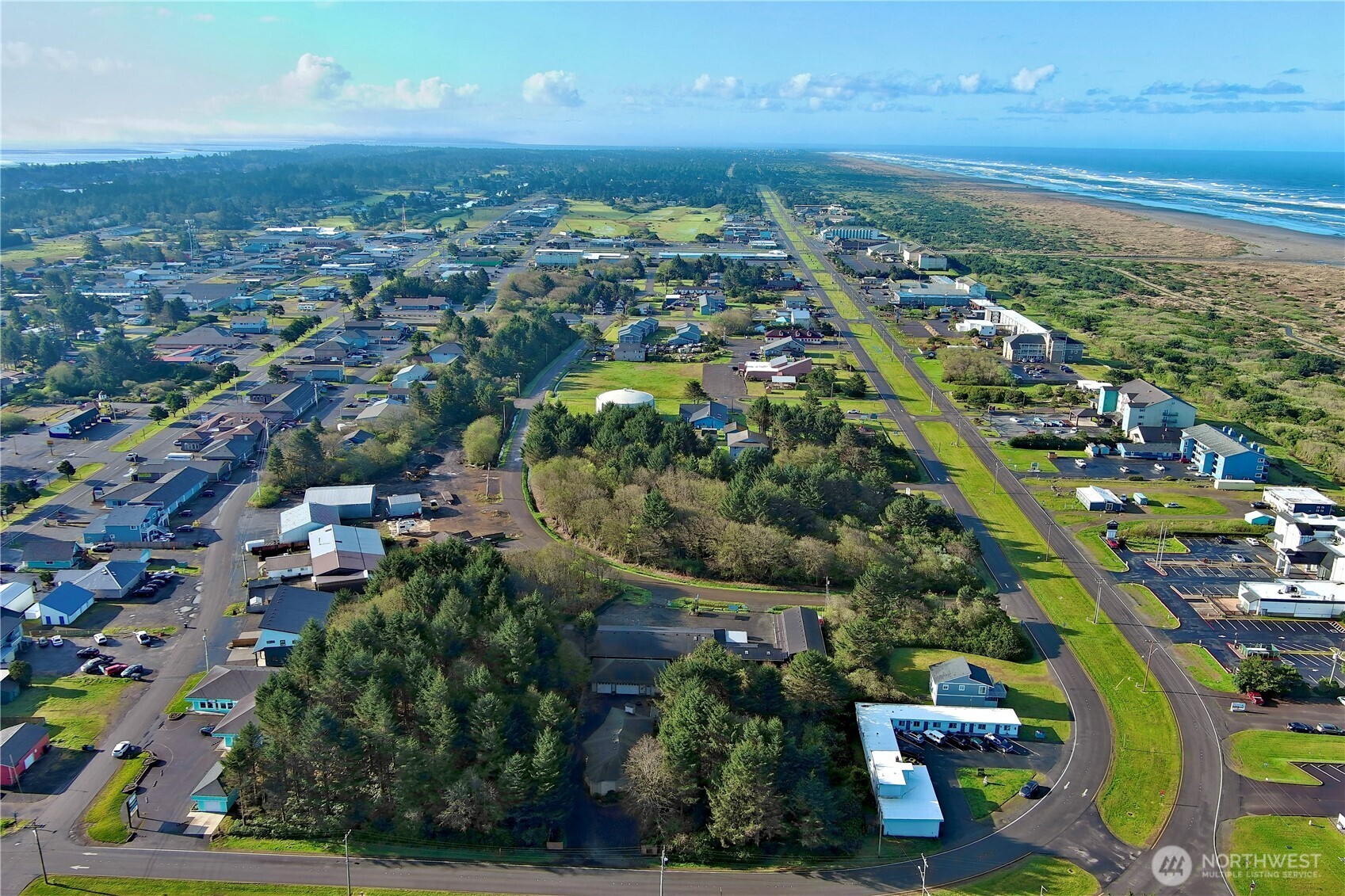 823 Ocean Shores Boulevard NW, Ocean Shores, WA 98569