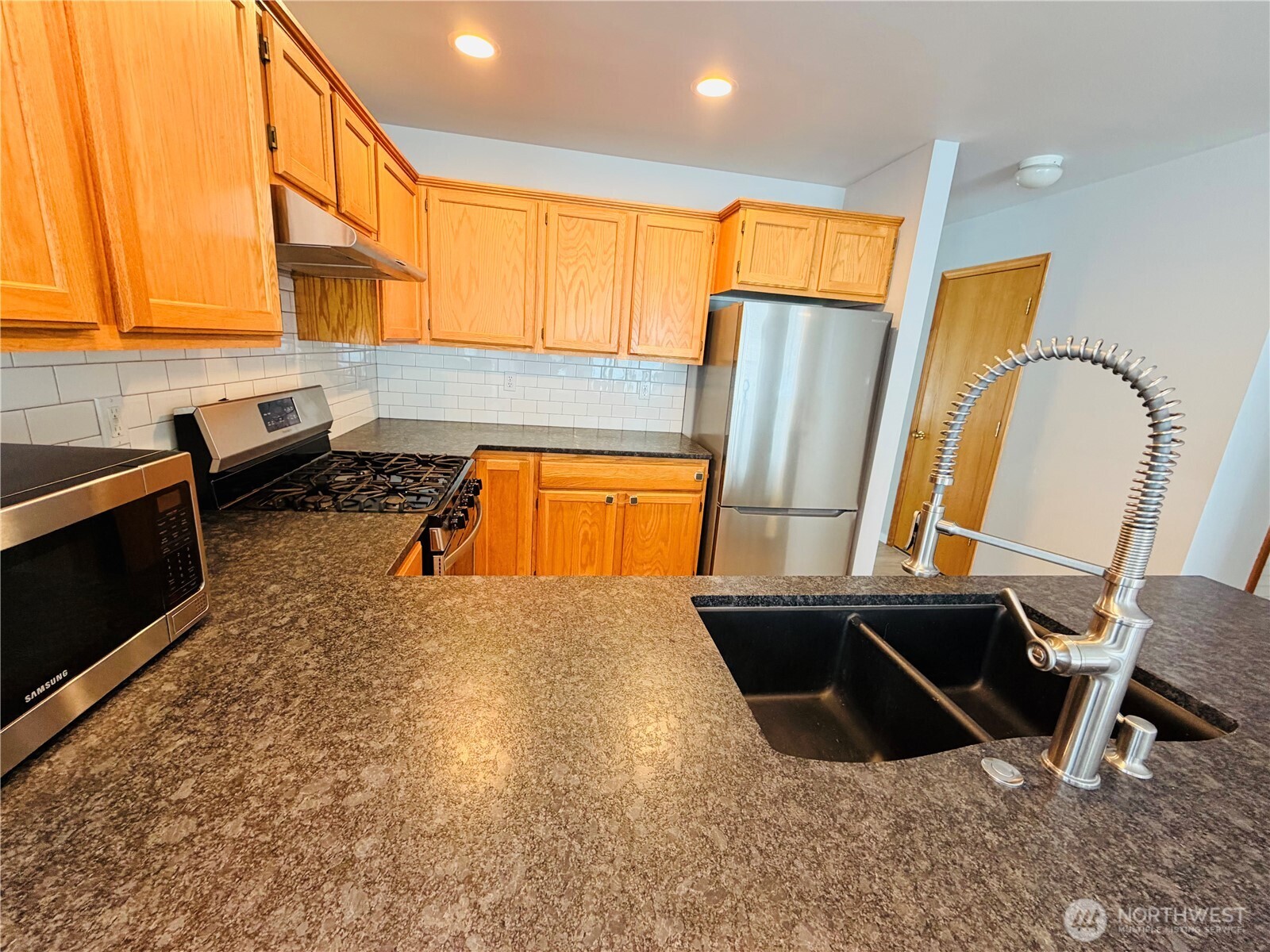 4803 Cypress Drive , Anacortes, WA 98221