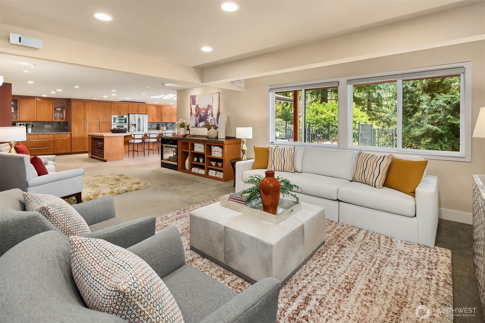 25137 SE Mirrormont Place , Issaquah, WA 98027