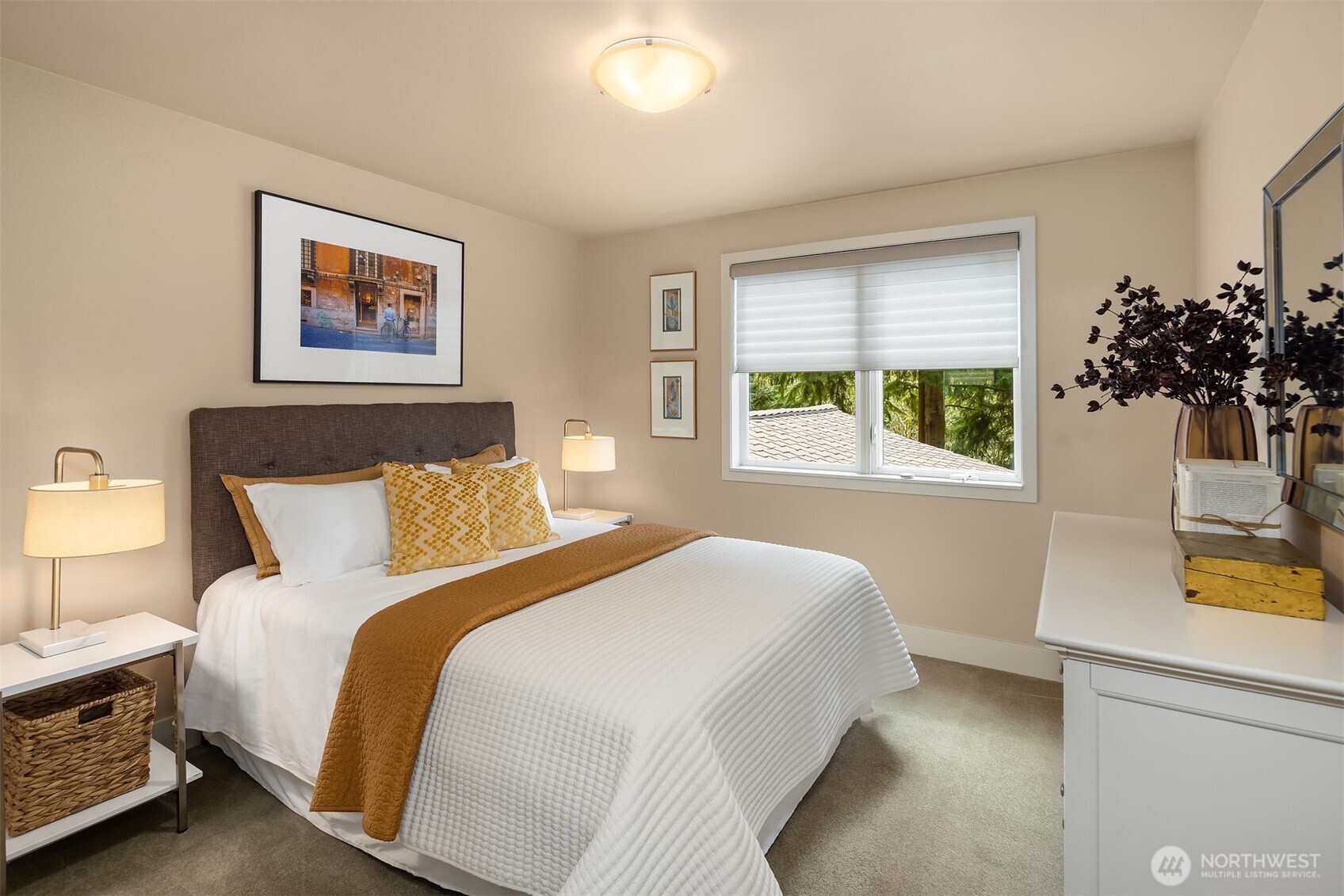 25137 SE Mirrormont Place , Issaquah, WA 98027