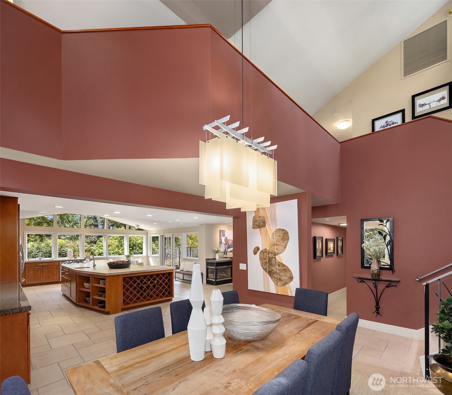 25137 SE Mirrormont Place , Issaquah, WA 98027
