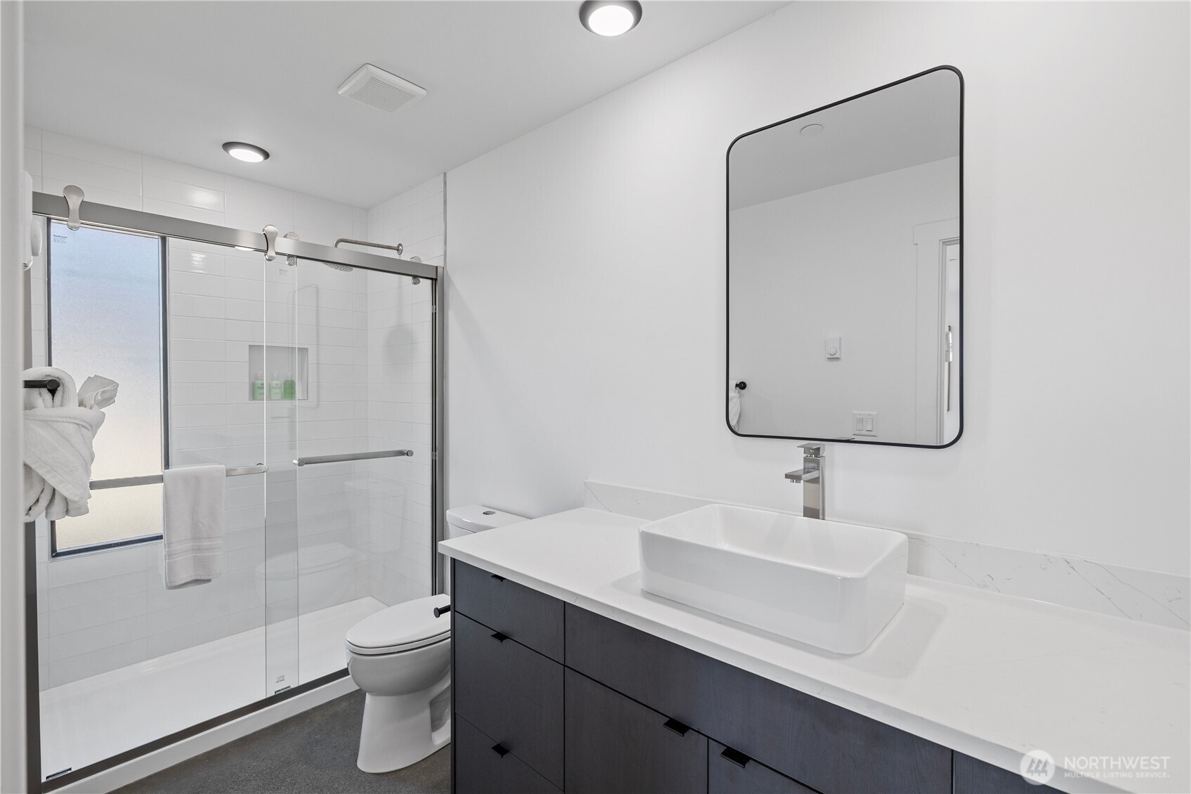202 Rattlesnake Point NW, Quincy, WA 98848