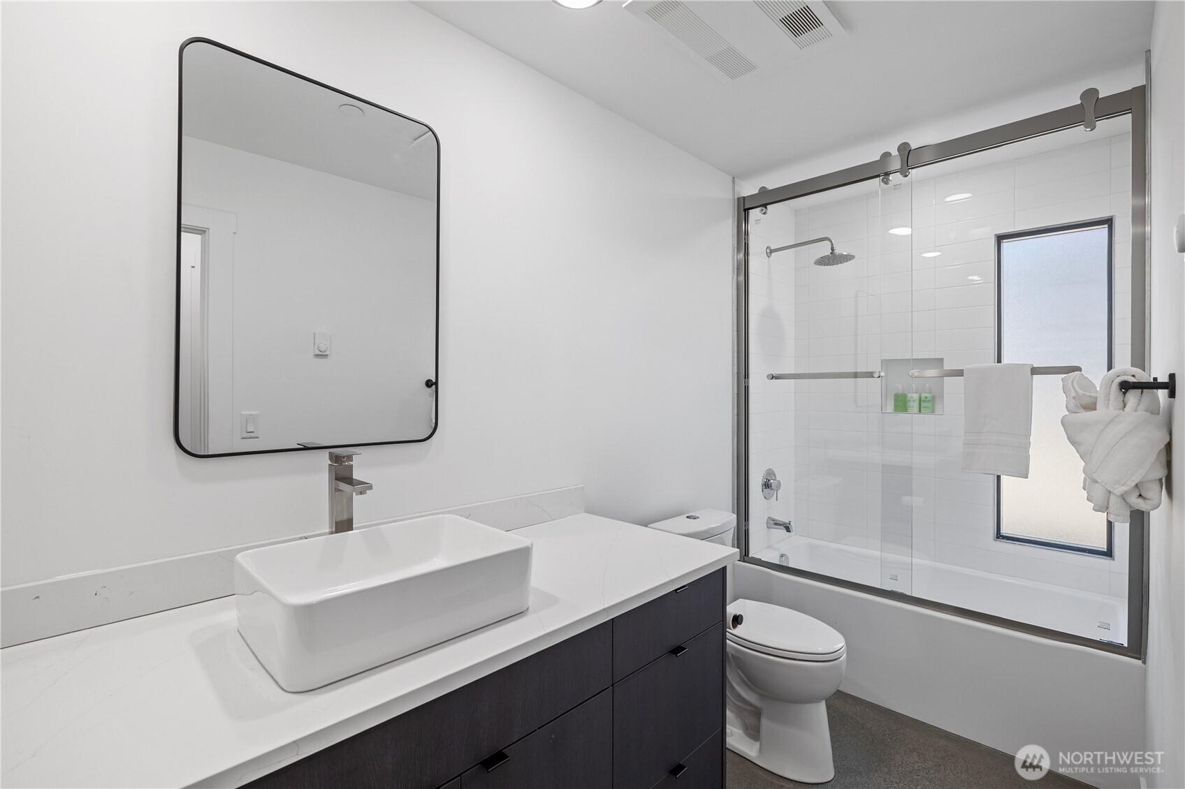 202 Rattlesnake Point NW, Quincy, WA 98848