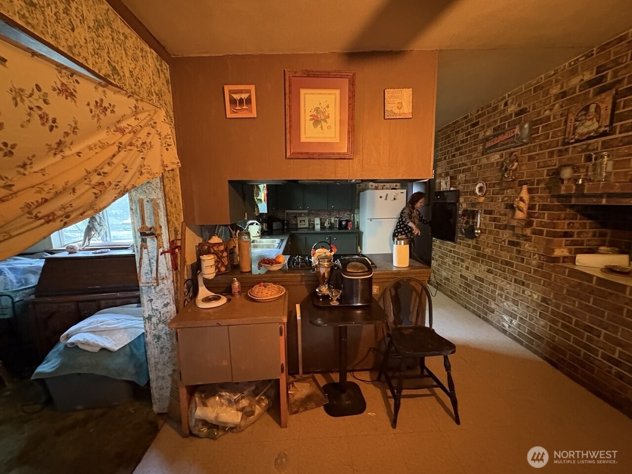 9 Forest Edge Road , Oroville, WA 98844