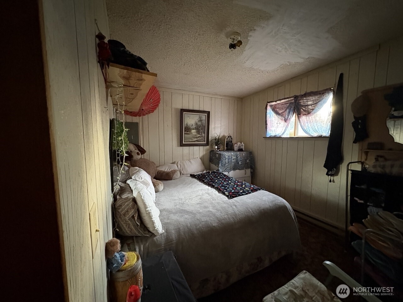9 Forest Edge Road , Oroville, WA 98844