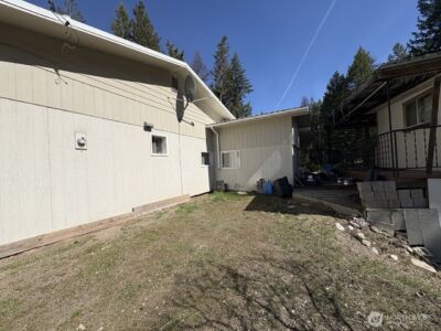 9 Forest Edge Road , Oroville, WA 98844 - Photo 7