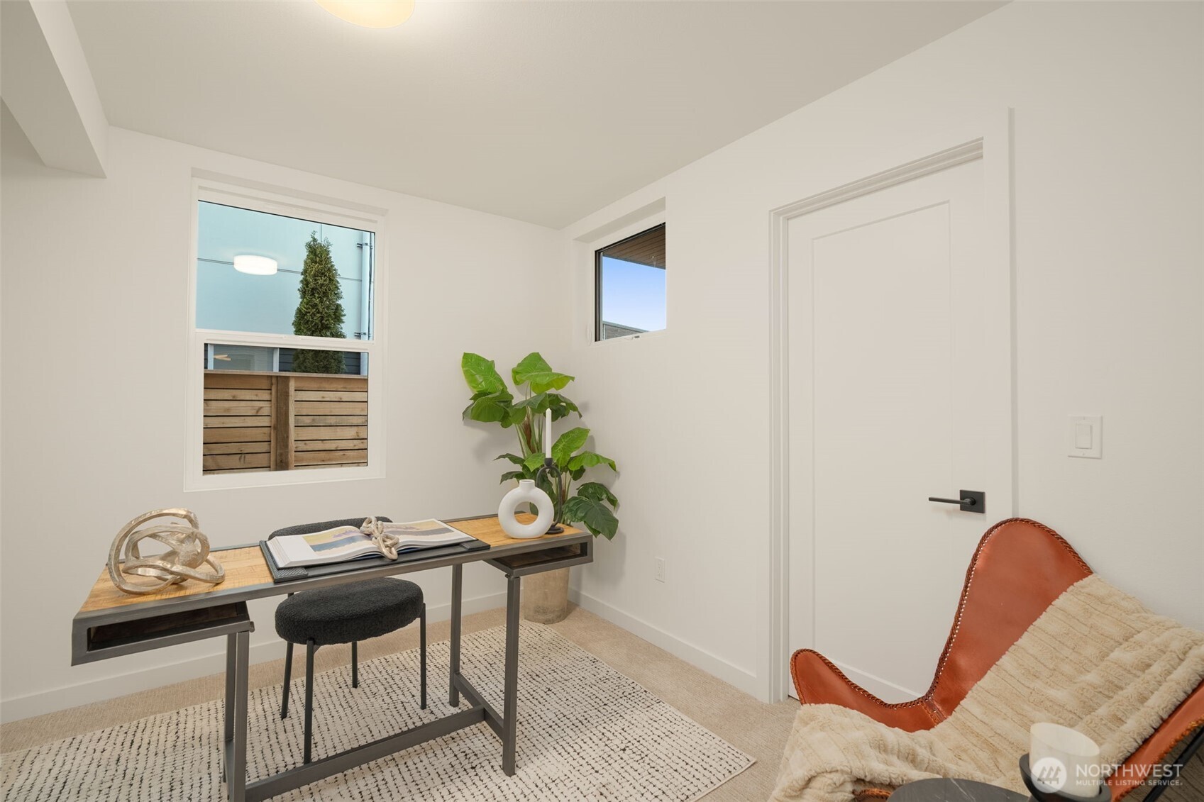 2649 B NW 63rd Street , Seattle, WA 98107