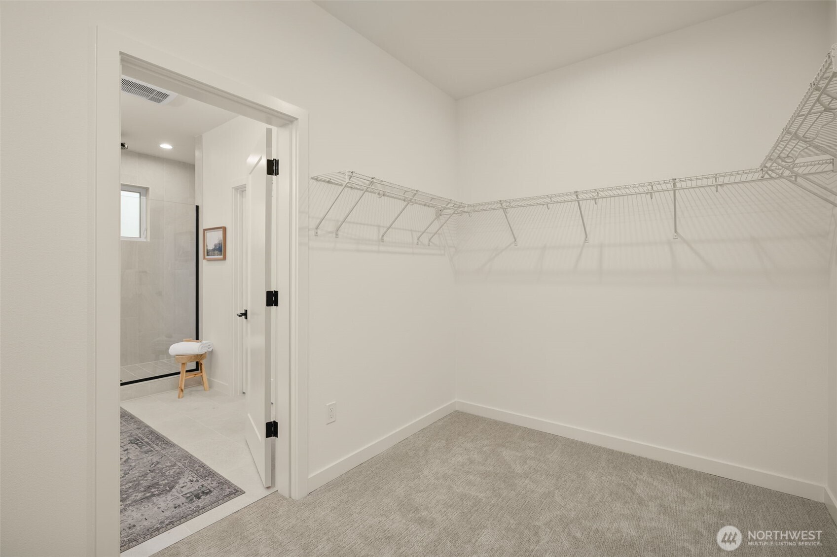 2649 B NW 63rd Street , Seattle, WA 98107