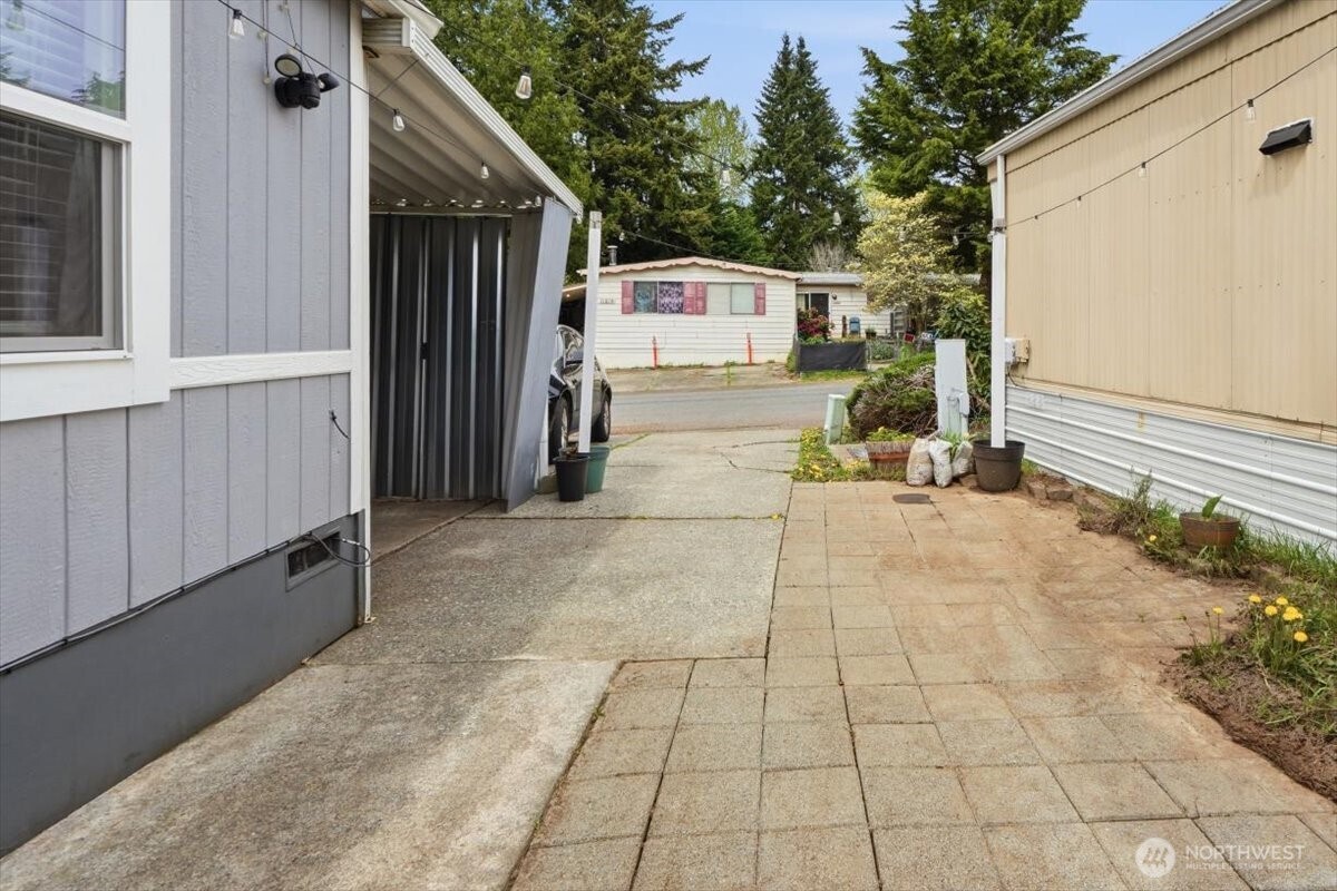 11215 SE 226 Street , Kent, WA 98031