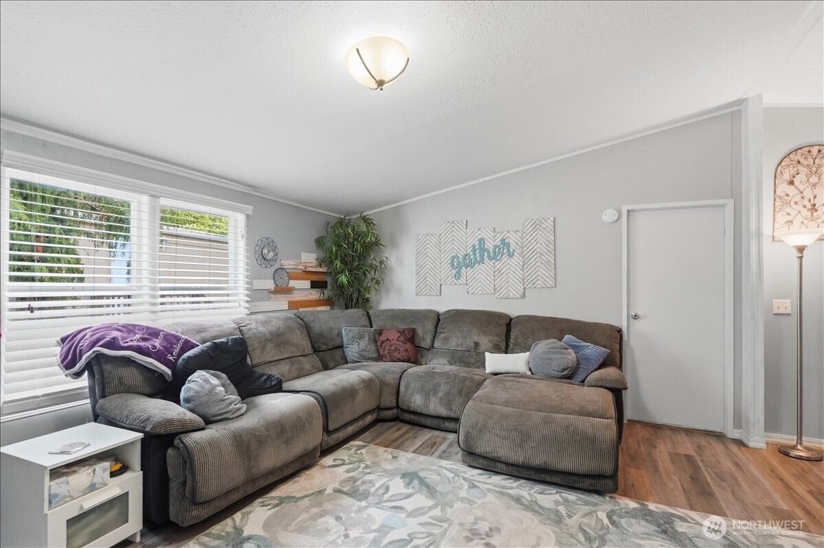 11215 SE 226 Street , Kent, WA 98031